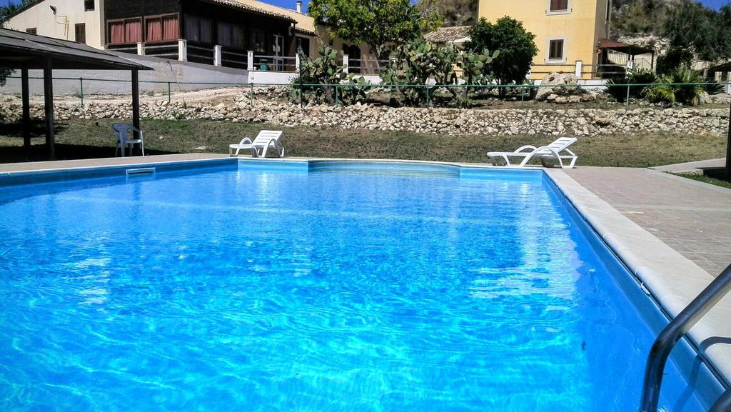 Villa Agriturismo Timpa Del Sole à Noto Extérieur photo